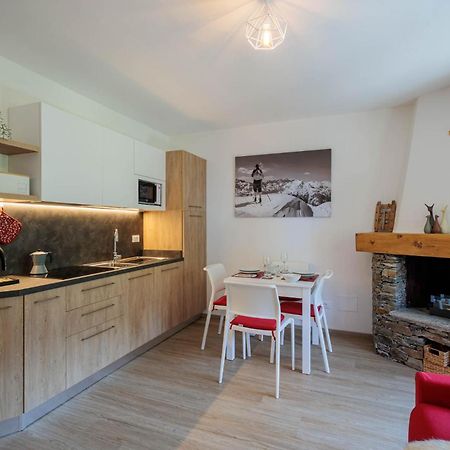 Revo Apartments - Rocca Fiorita Априка Екстериор снимка