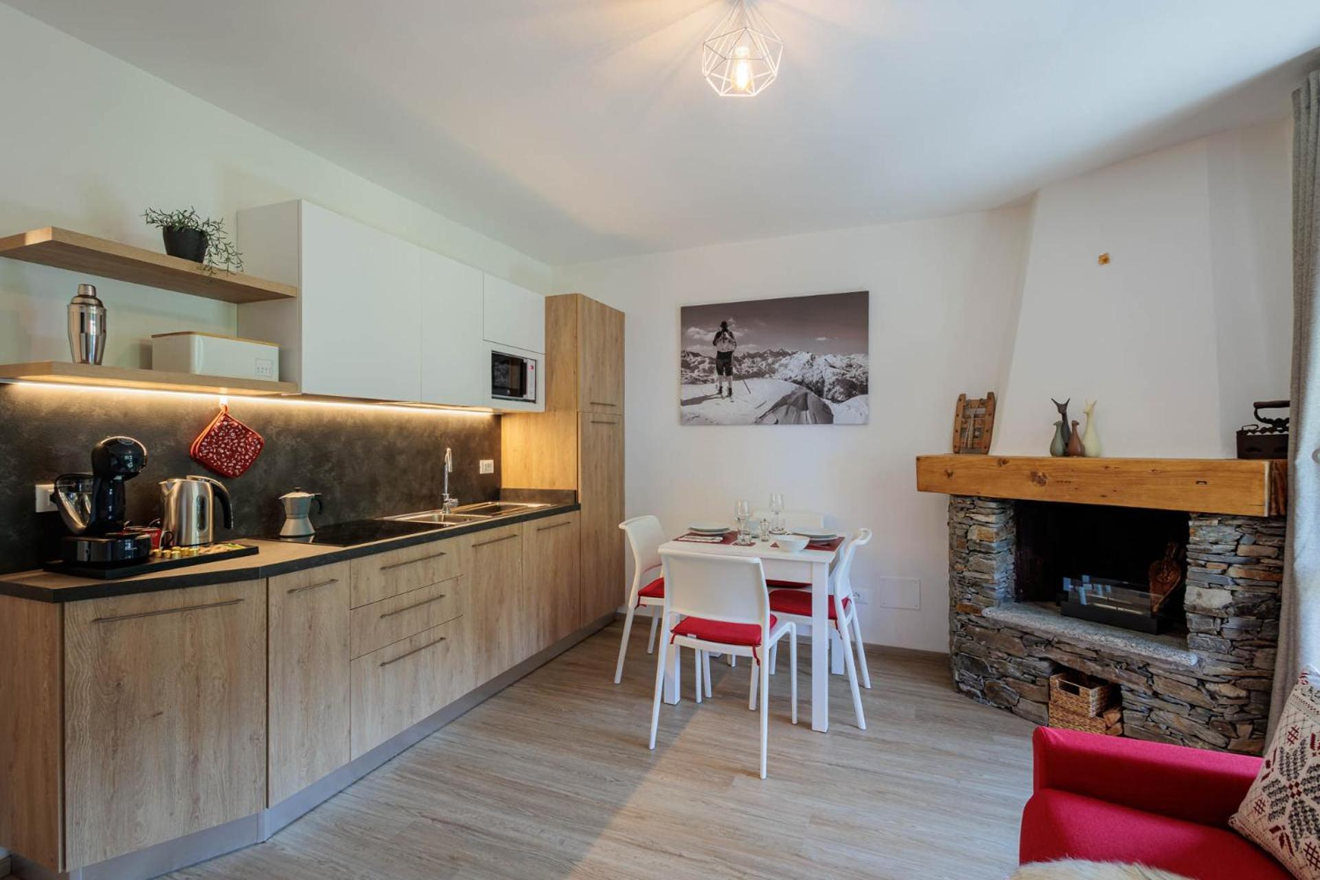 Revo Apartments - Rocca Fiorita Априка Екстериор снимка