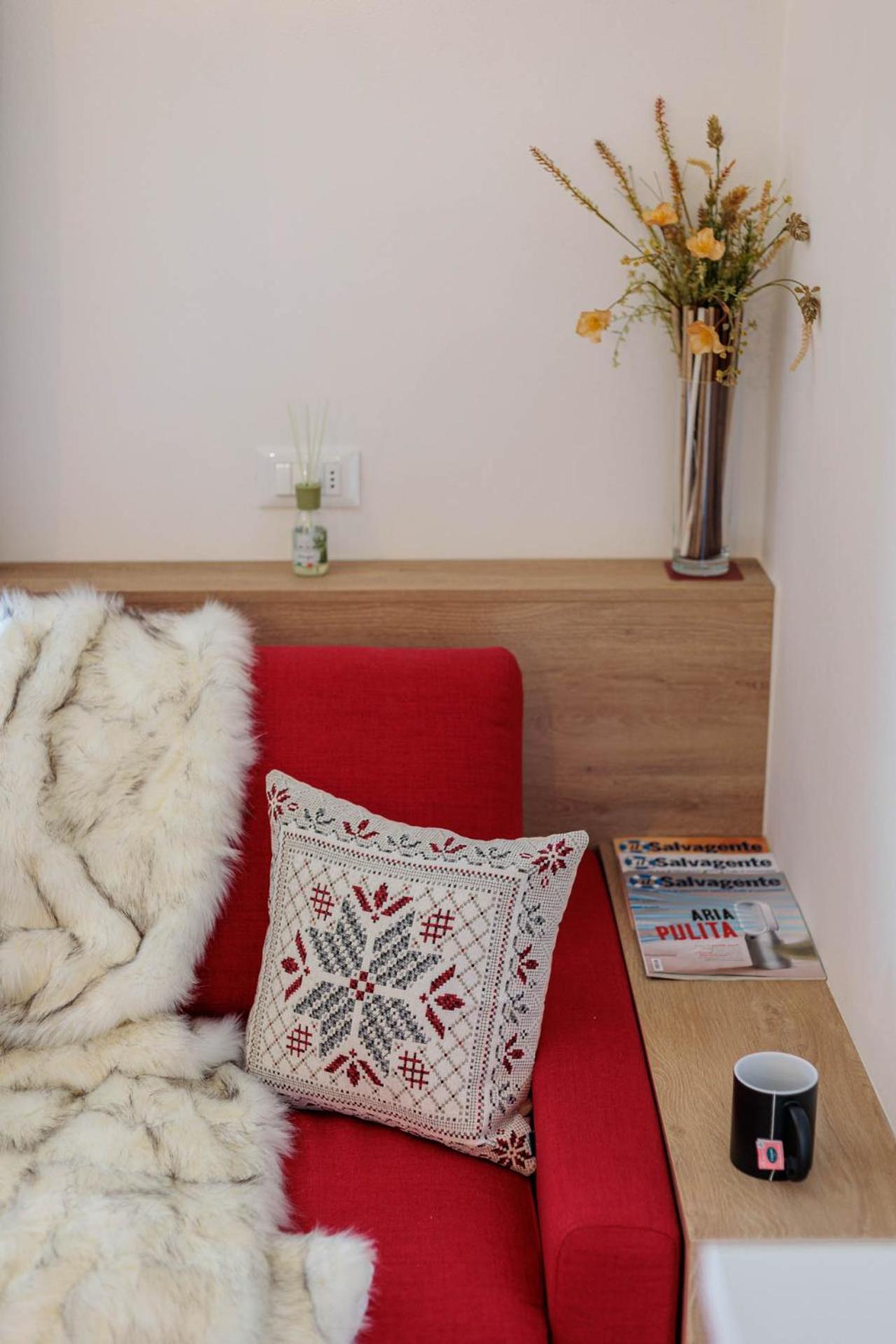 Revo Apartments - Rocca Fiorita Априка Екстериор снимка